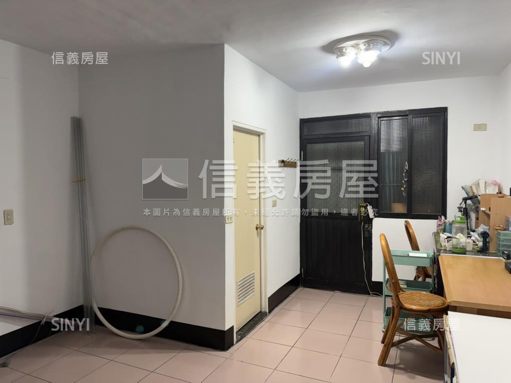 新莊體育場旁永安透天房屋室內格局與周邊環境