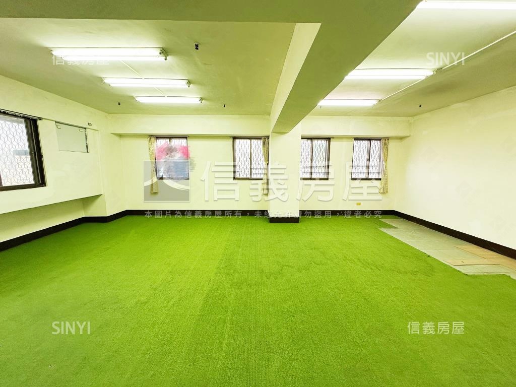 綠園道首排高樓四房平車房屋室內格局與周邊環境