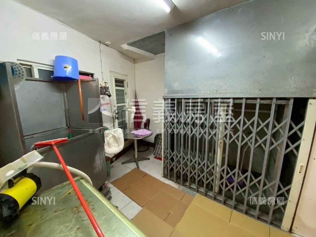 中山路省道核心首排金店面房屋室內格局與周邊環境