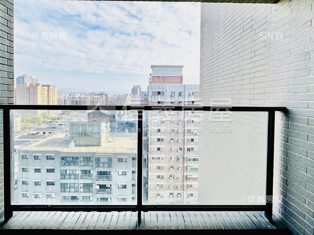 近１３期登陽四房雙平車房屋室內格局與周邊環境