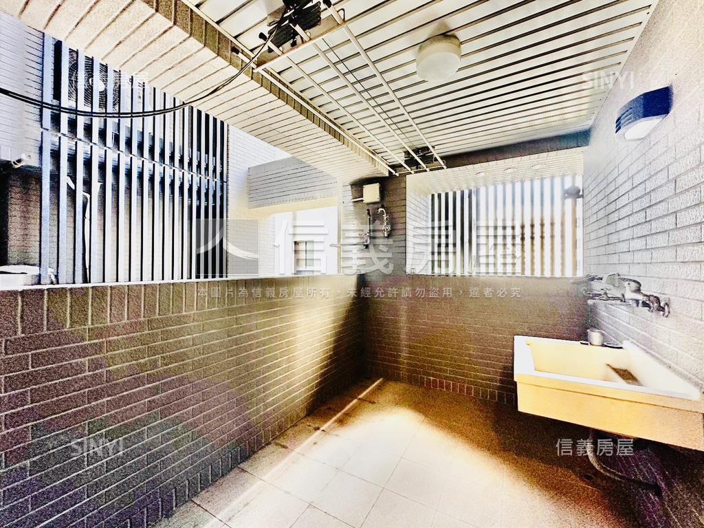 近１３期登陽四房雙平車房屋室內格局與周邊環境