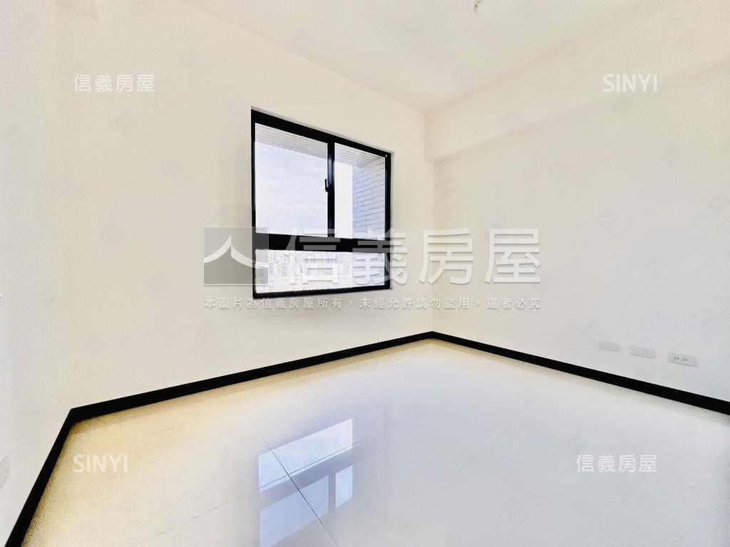 近１３期登陽四房雙平車房屋室內格局與周邊環境