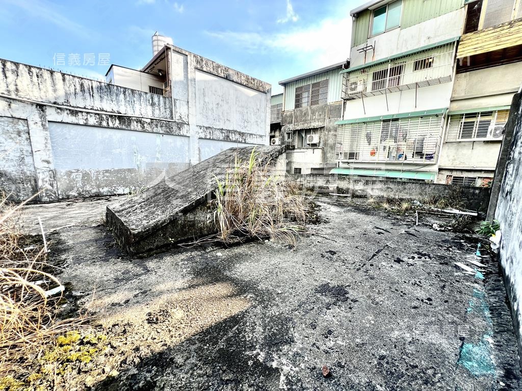 頂好毛坯自創享退樂福透天房屋室內格局與周邊環境