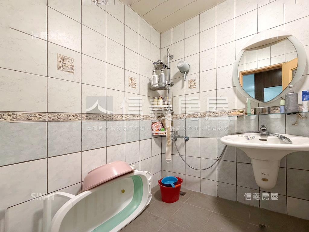 格局方正免爬高公寓二樓房屋室內格局與周邊環境