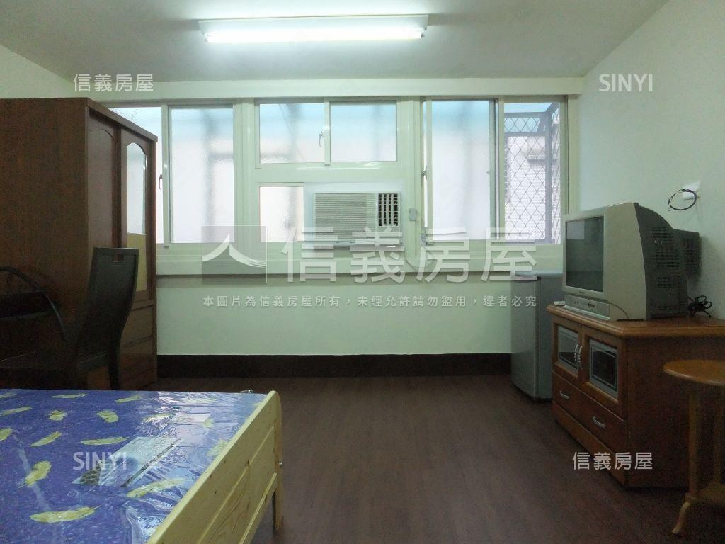 雙子星商三土地公寓３樓房屋室內格局與周邊環境