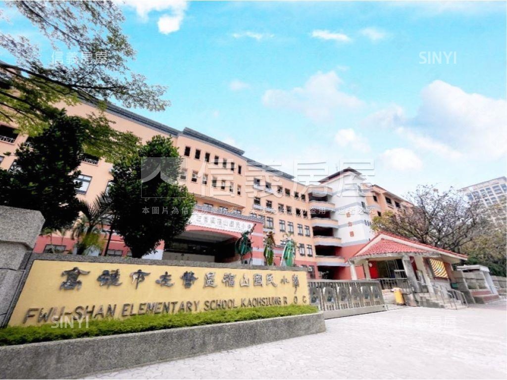 專任北高近交流道正路透店房屋室內格局與周邊環境