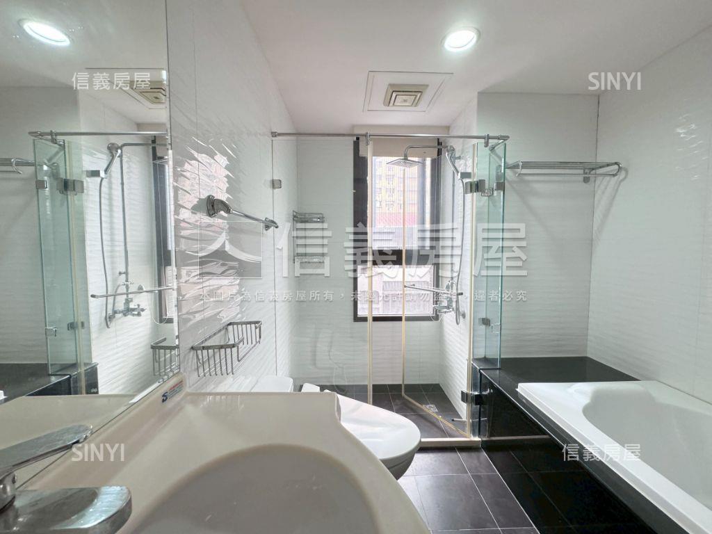 勝美ＬＡＯＮＥ美屋平車位房屋室內格局與周邊環境