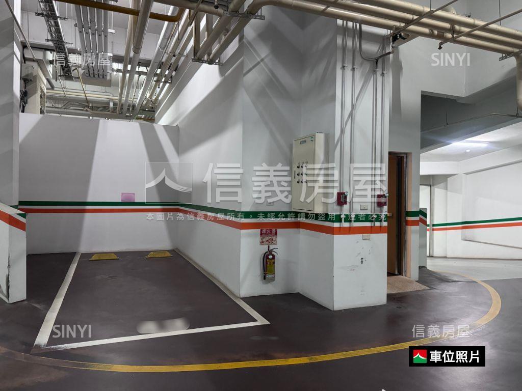 勝美ＬＡＯＮＥ美屋平車位房屋室內格局與周邊環境