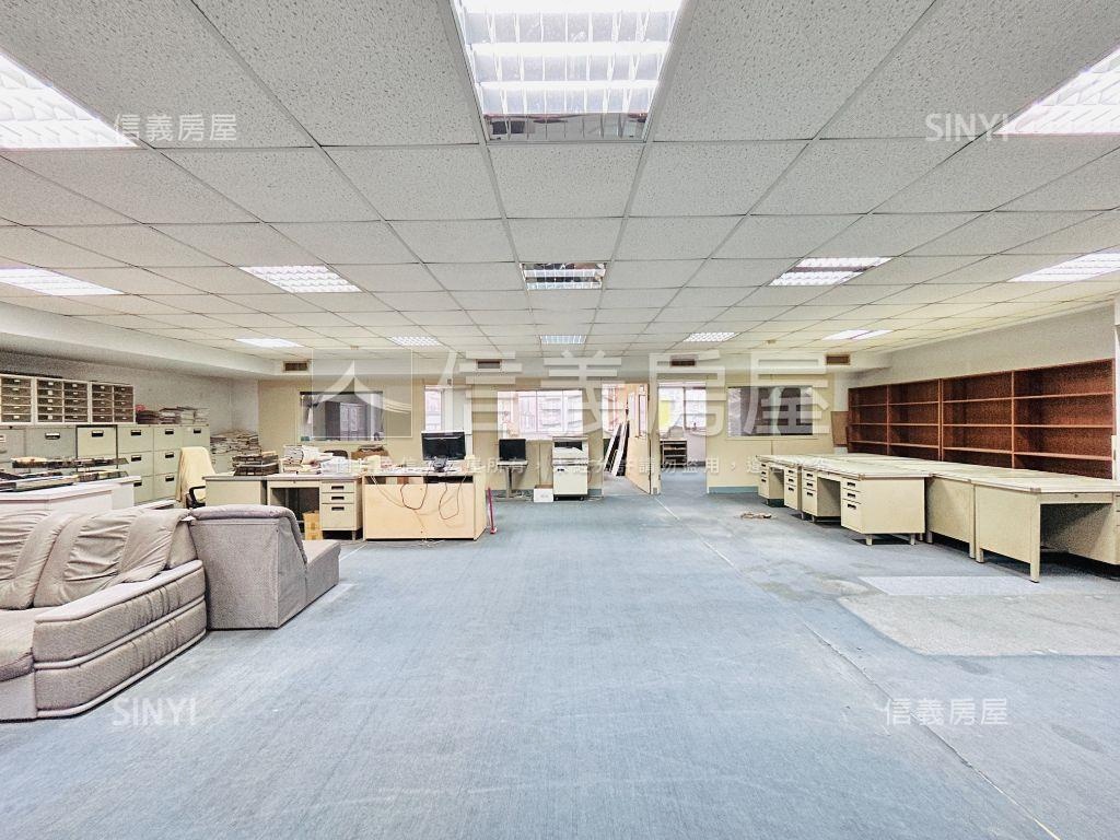 中正路辦公首選房屋室內格局與周邊環境