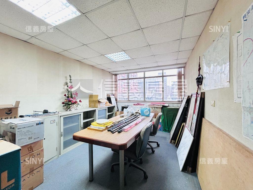 中正路辦公首選房屋室內格局與周邊環境