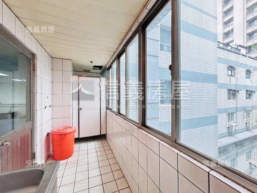 中正路辦公首選房屋室內格局與周邊環境