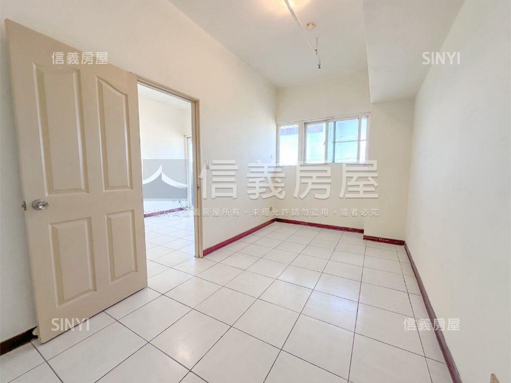 摩天鎮低總價景觀二房房屋室內格局與周邊環境