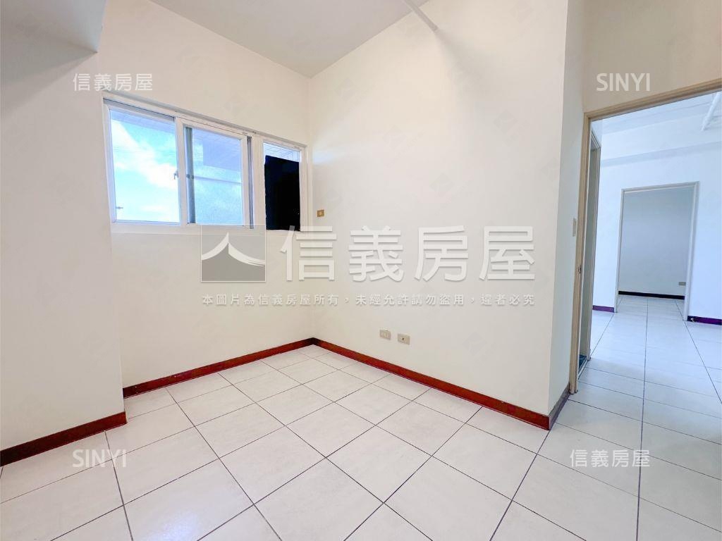 摩天鎮低總價景觀二房房屋室內格局與周邊環境