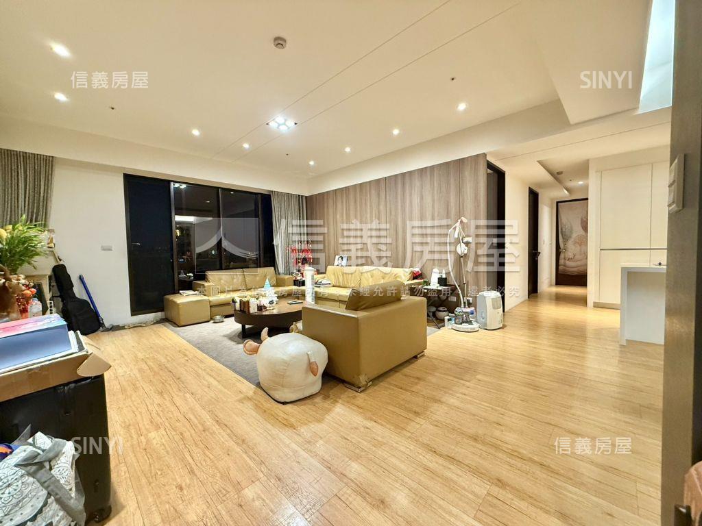 店長推上境稀有四房視野戶房屋室內格局與周邊環境
