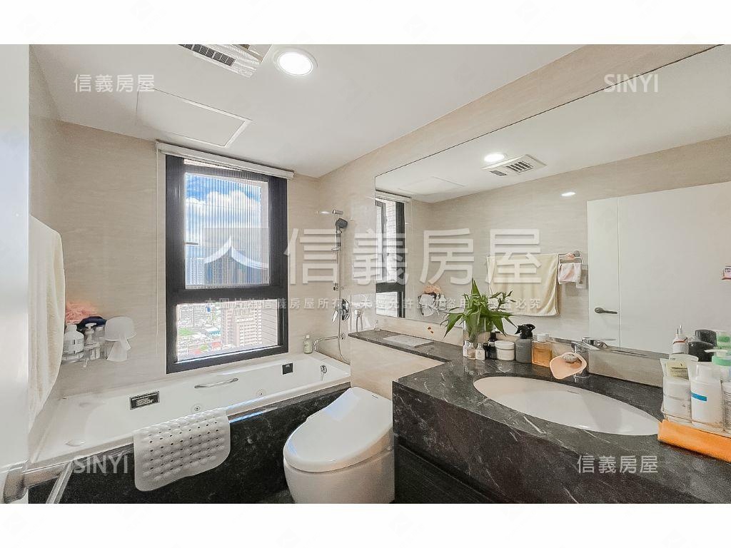 七期傳奇精美裝潢美屋房屋室內格局與周邊環境