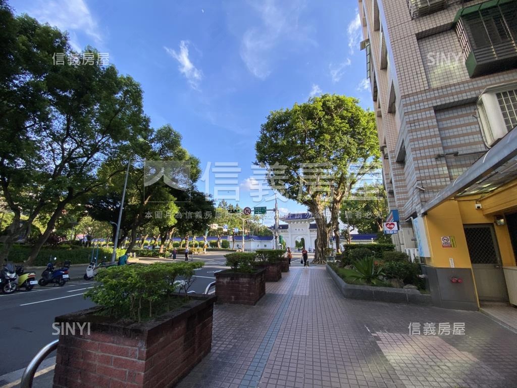 紀念堂商圈稀有精緻店面房屋室內格局與周邊環境