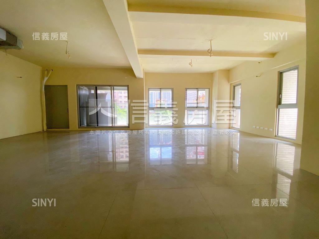 順天上環匯大面寬店面房屋室內格局與周邊環境