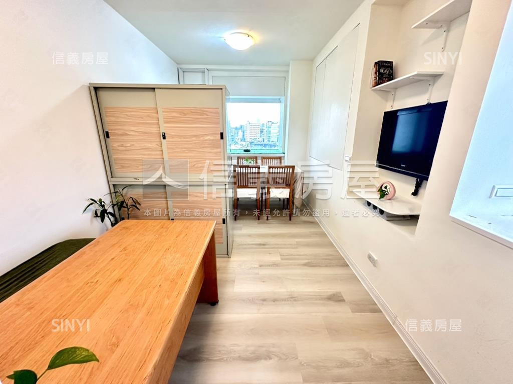 松南精品★邊間採光小宅房屋室內格局與周邊環境
