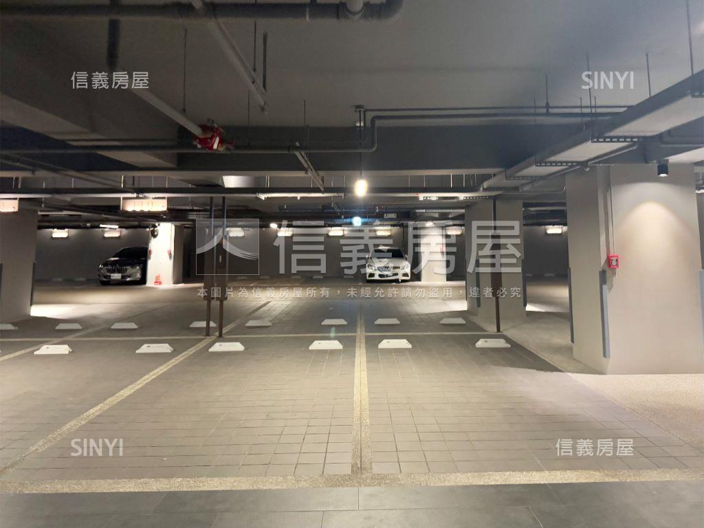 陸府織森面公園朝南視野戶房屋室內格局與周邊環境