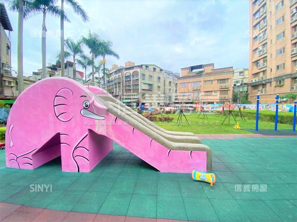 國光街保留前後陽台２樓房屋室內格局與周邊環境