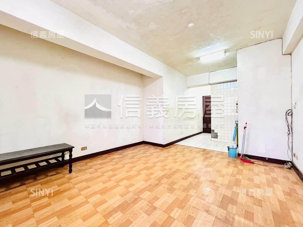 【世紀大樓】面校園景觀房屋室內格局與周邊環境
