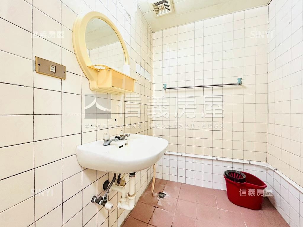 【世紀大樓】面校園景觀房屋室內格局與周邊環境