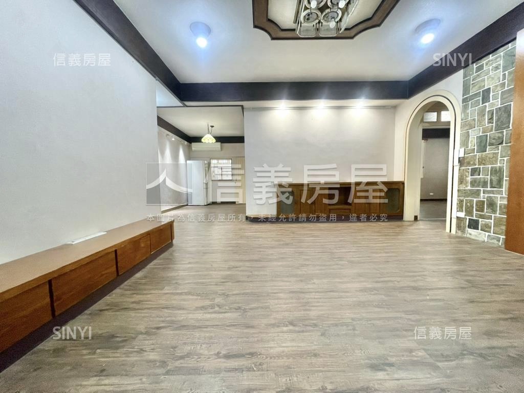 永安住店辦三相宜停車一樓房屋室內格局與周邊環境