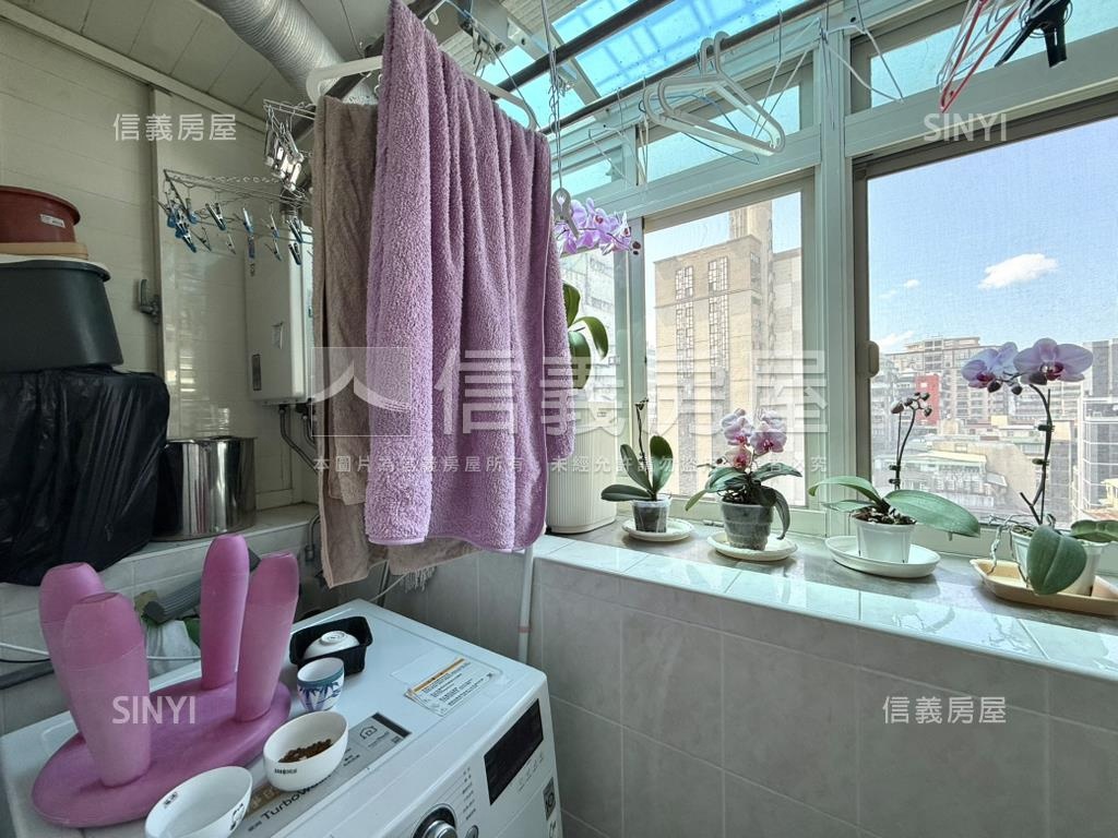 仁愛國館高樓閃亮極美宅房屋室內格局與周邊環境
