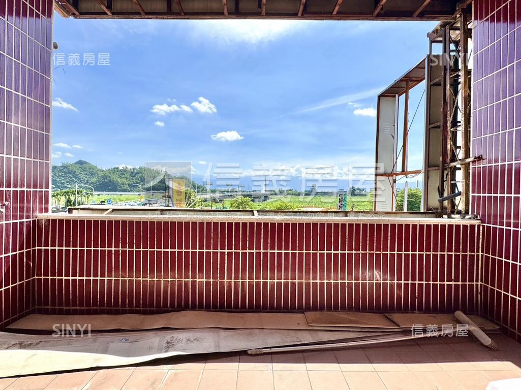 旗山橋前景觀成家透天房屋室內格局與周邊環境