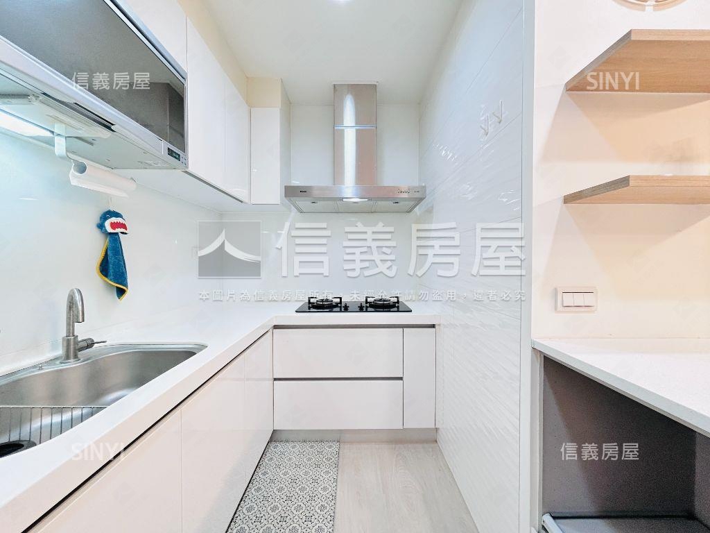 青埔站前公園旁力璞棧三房房屋室內格局與周邊環境