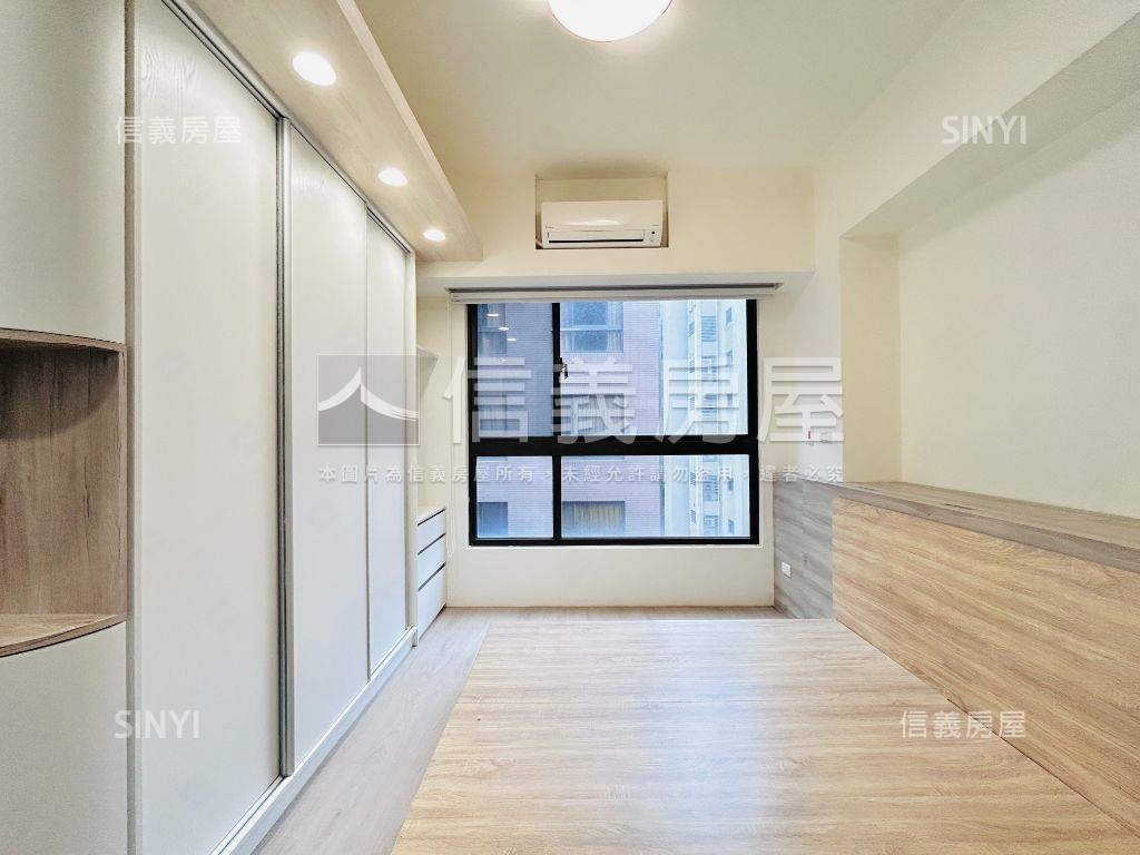 青埔站前公園旁力璞棧三房房屋室內格局與周邊環境