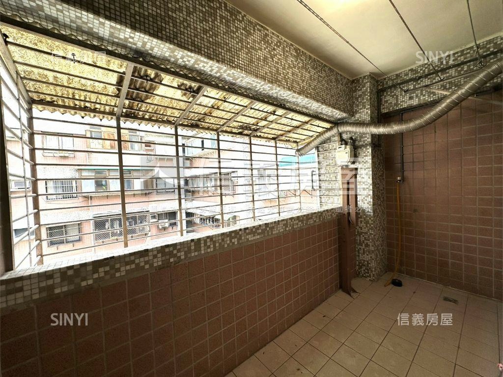 東陽富村三房車位房屋室內格局與周邊環境