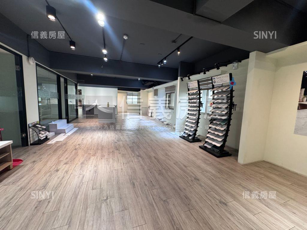 鄰近官田工業區總部廠房房屋室內格局與周邊環境