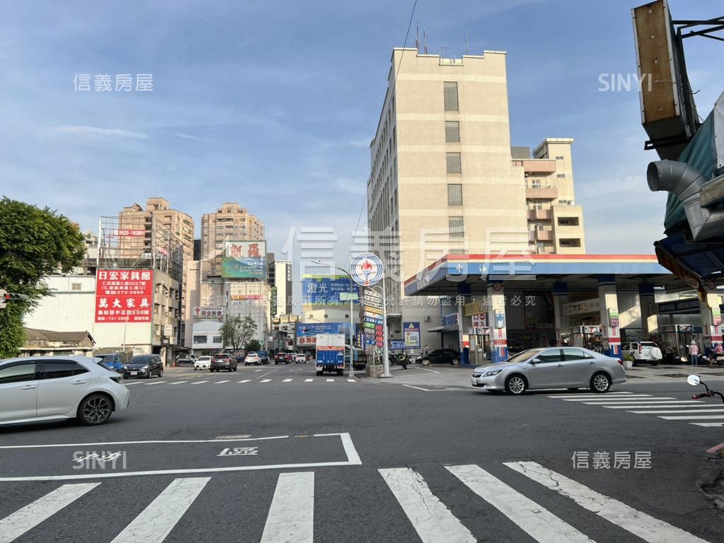 文藻鼎中商圈收租金店房屋室內格局與周邊環境
