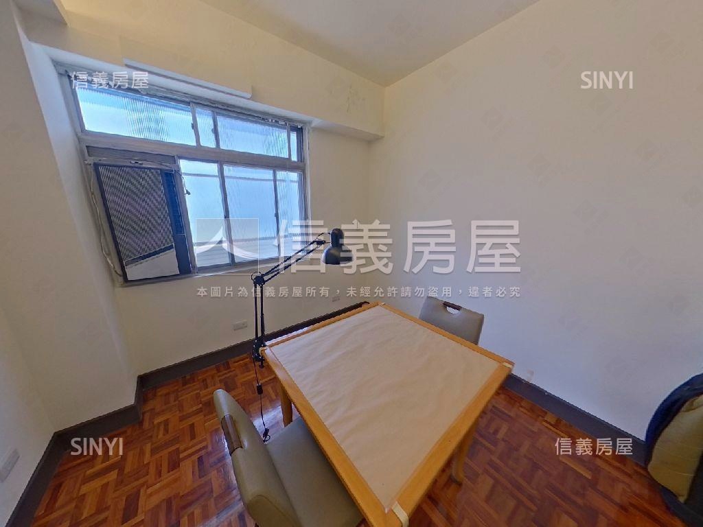 五福臨門華廈大空間房屋室內格局與周邊環境
