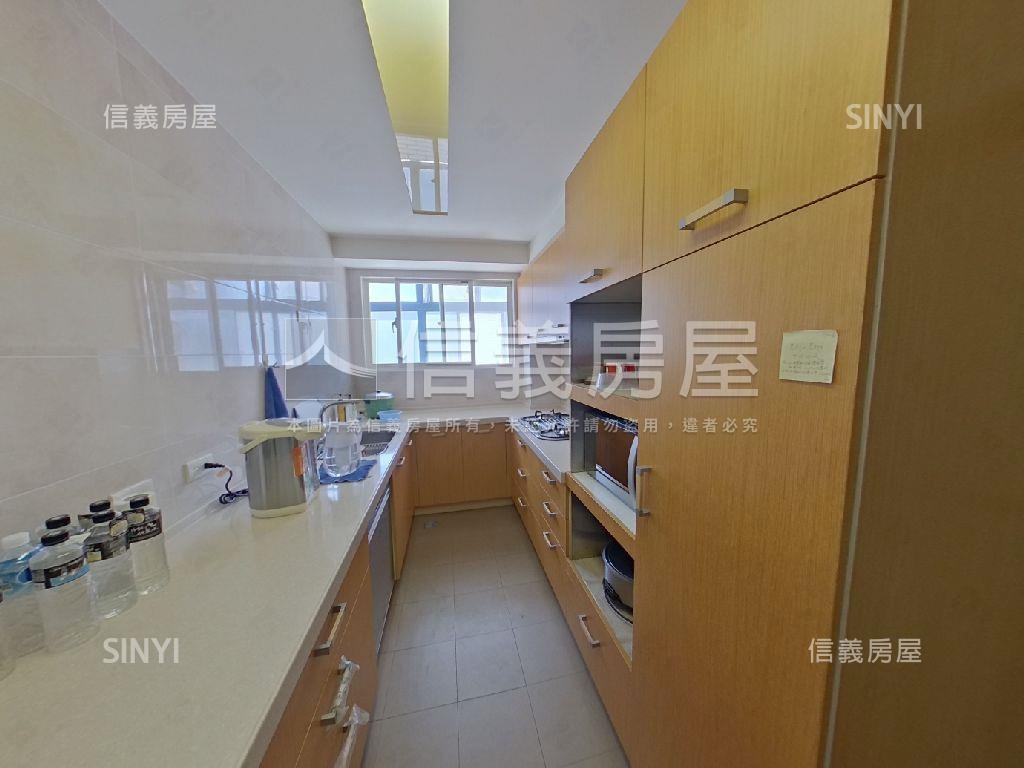 五福臨門華廈大空間房屋室內格局與周邊環境