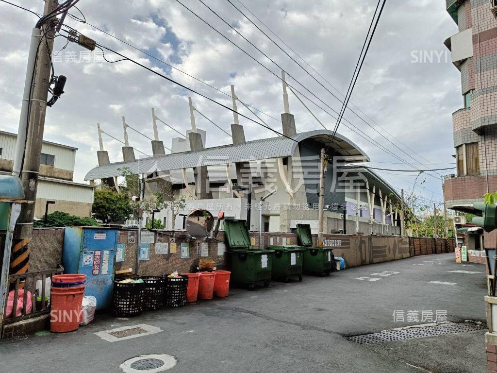 近南應大有陽台套房房屋室內格局與周邊環境