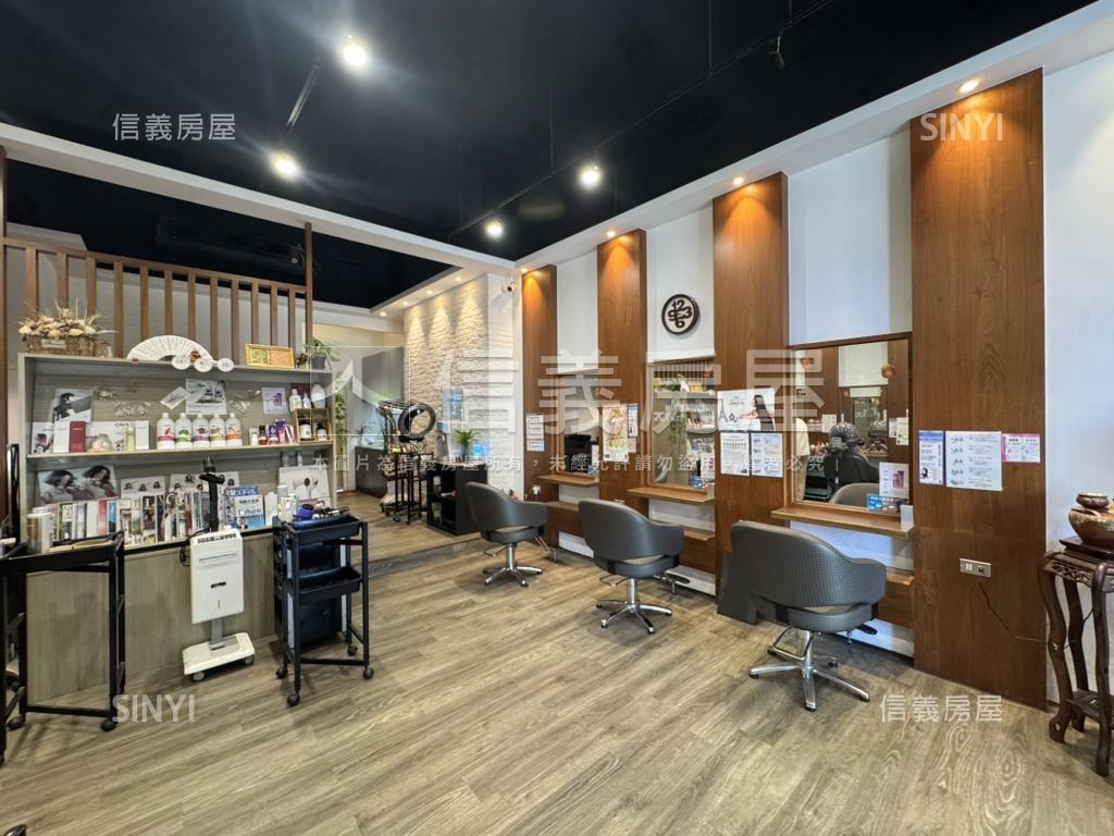 農十六精華區。收租店面房屋室內格局與周邊環境