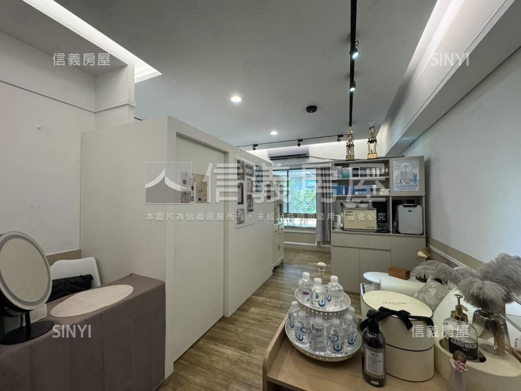 農十六精華區。收租店面房屋室內格局與周邊環境