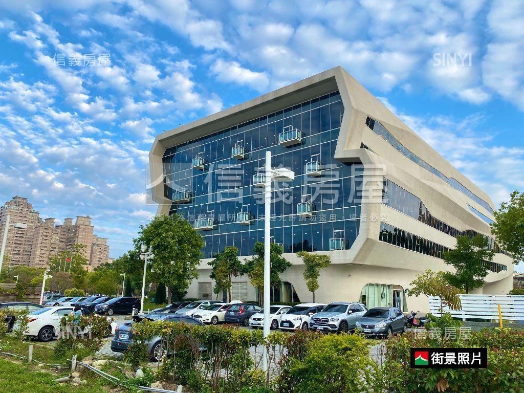 近興大次頂樓套房房屋室內格局與周邊環境