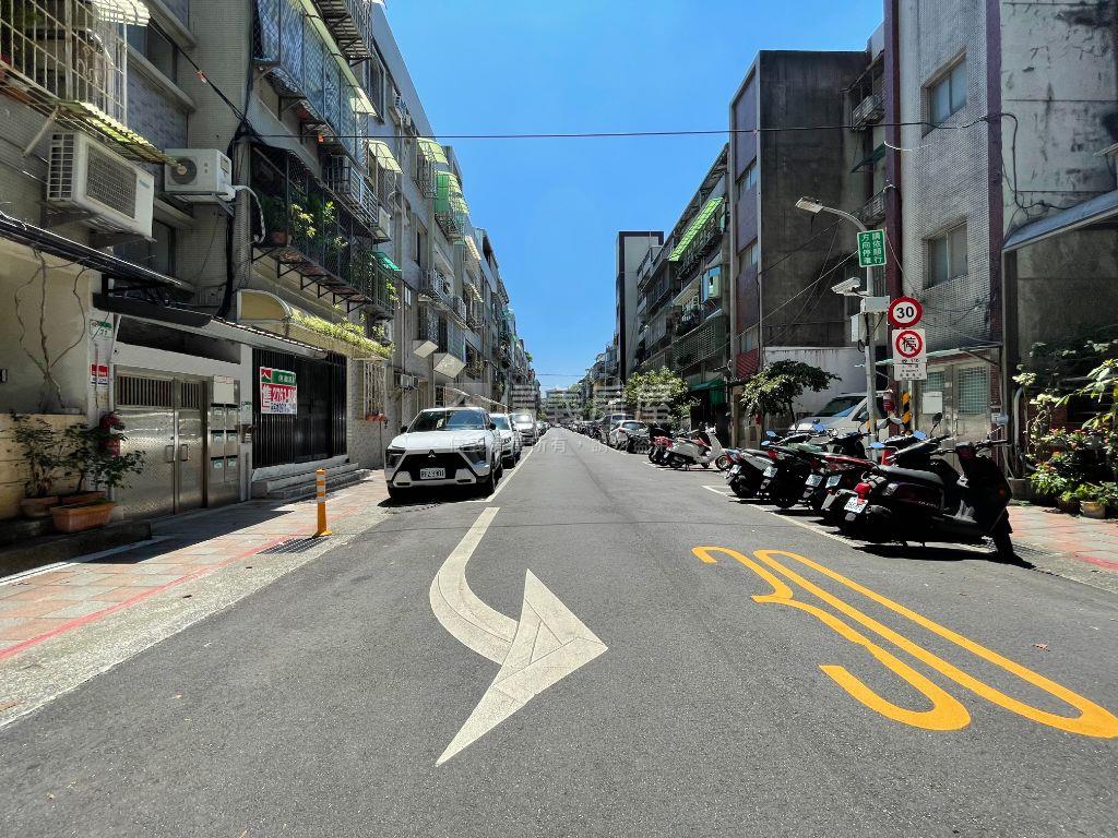 專任民生人文靜巷一樓房屋室內格局與周邊環境