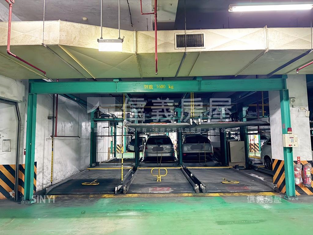 雙和新城美妝一樓車位房屋室內格局與周邊環境