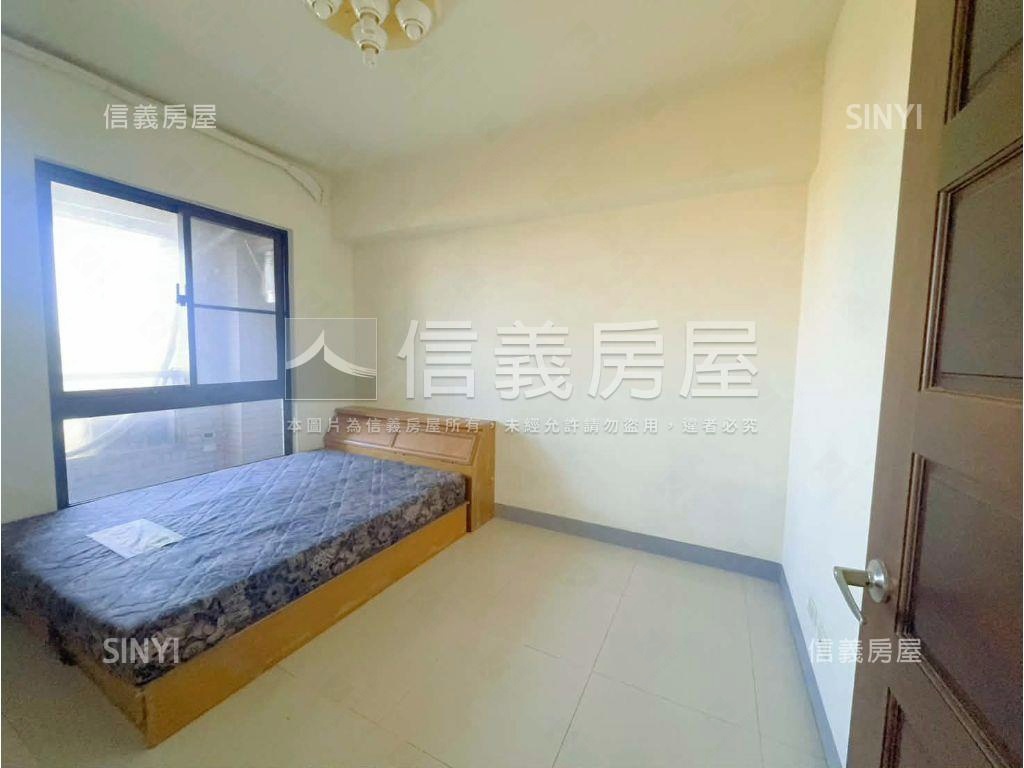 楓丹綠園二房車房屋室內格局與周邊環境