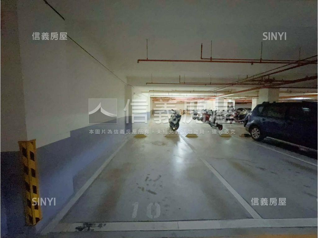 楓丹綠園二房車房屋室內格局與周邊環境