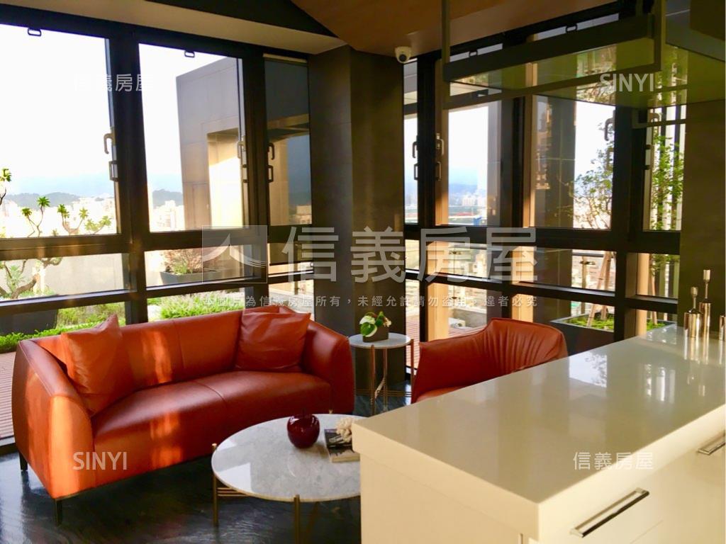 中正君臨高樓河景晏京房屋室內格局與周邊環境