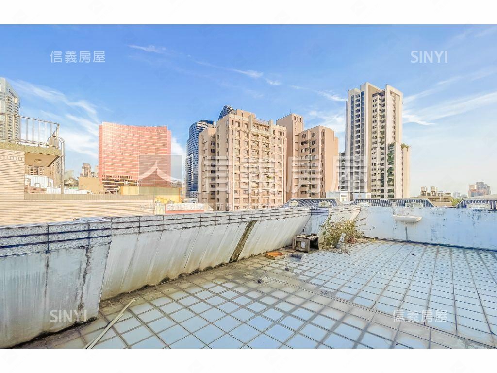 七期稀有雙併別墅房屋室內格局與周邊環境
