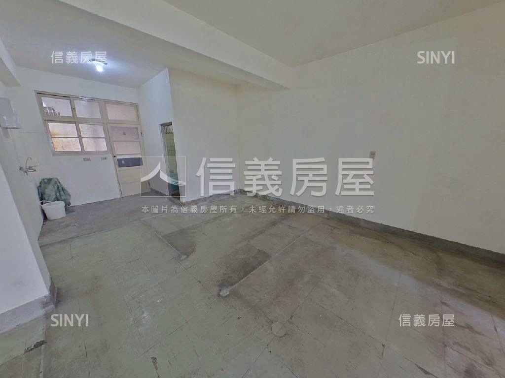 邊間三陽台開放公寓房屋室內格局與周邊環境