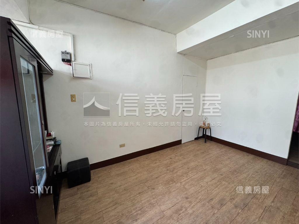 捷運福壽小資頂加房屋室內格局與周邊環境