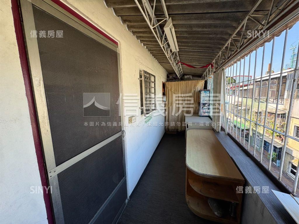 捷運福壽小資頂加房屋室內格局與周邊環境