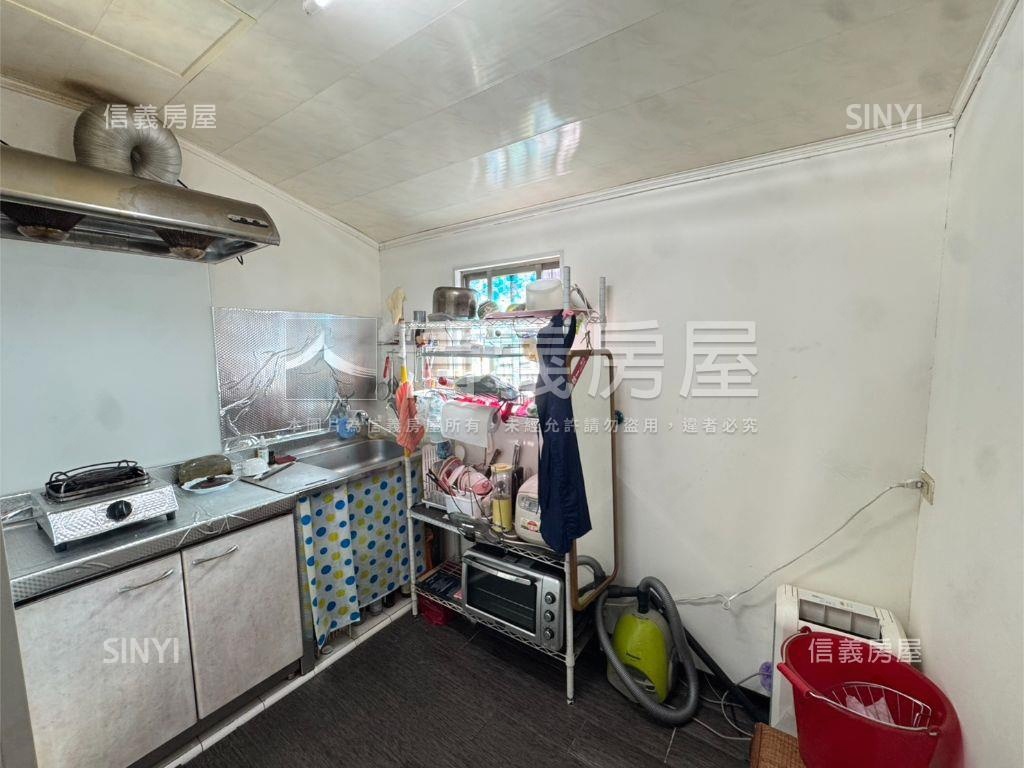 捷運福壽小資頂加房屋室內格局與周邊環境